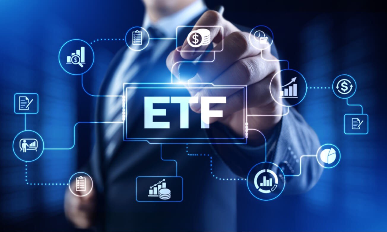 So sánh giao dịch quỹ ETF và cổ phiếu 